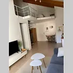 Apartment Attic Studio *
